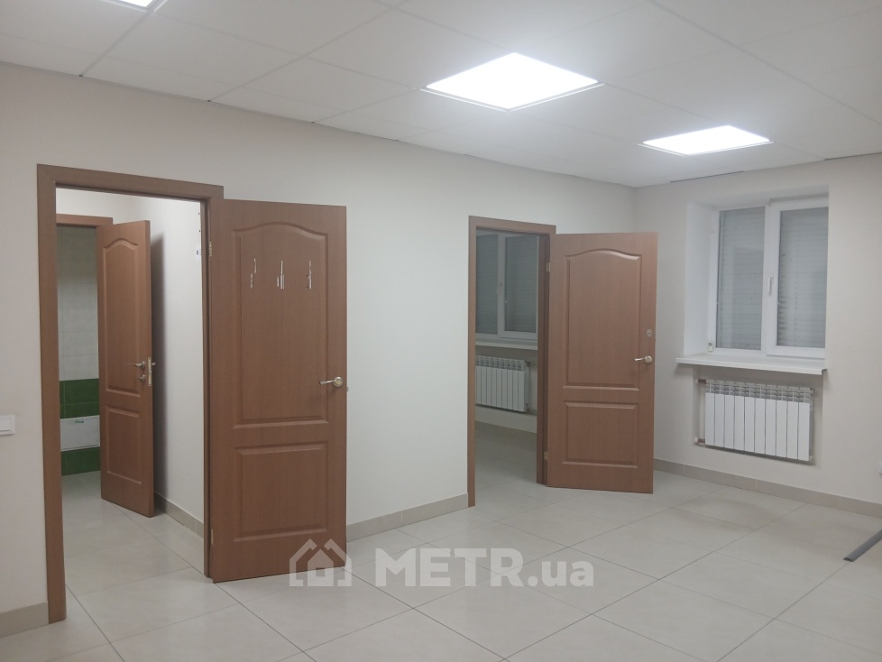 Фото коммерческой недвижимости, г. Одесса, ул. Краснова 8 (22574-11)