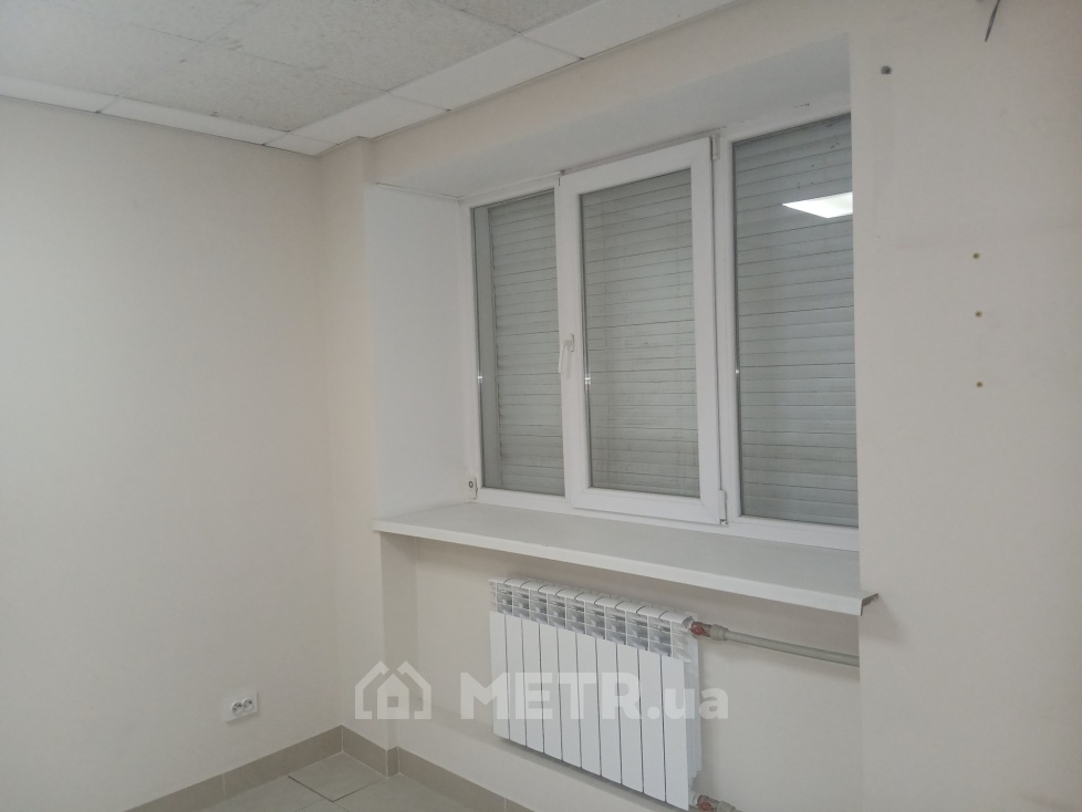 Фото коммерческой недвижимости, г. Одесса, ул. Краснова 8 (22574-12)