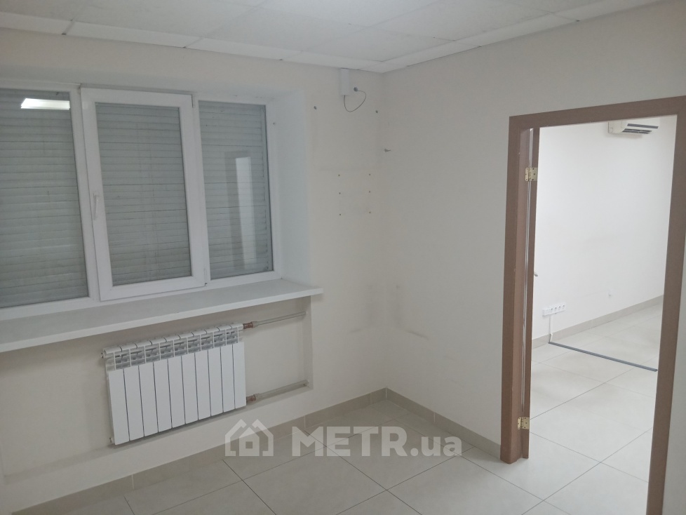 Фото коммерческой недвижимости, г. Одесса, ул. Краснова 8 (22574-13)