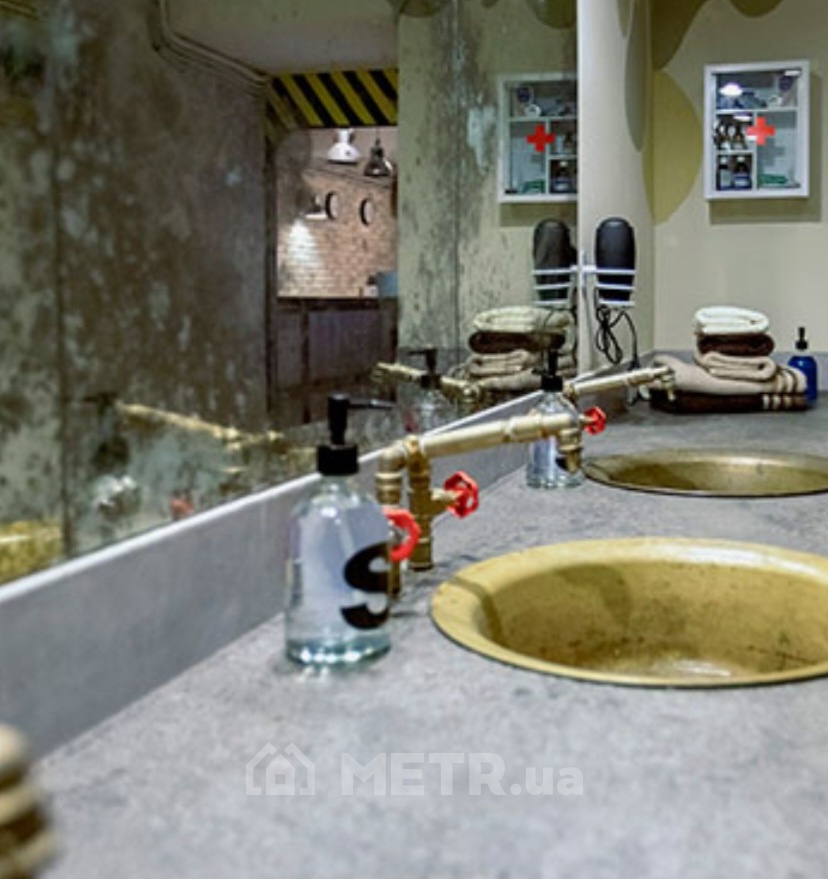 Фото хостела&nbsp;BUNKER, г. Черноморск, ул. Труда 2 (22590-9)