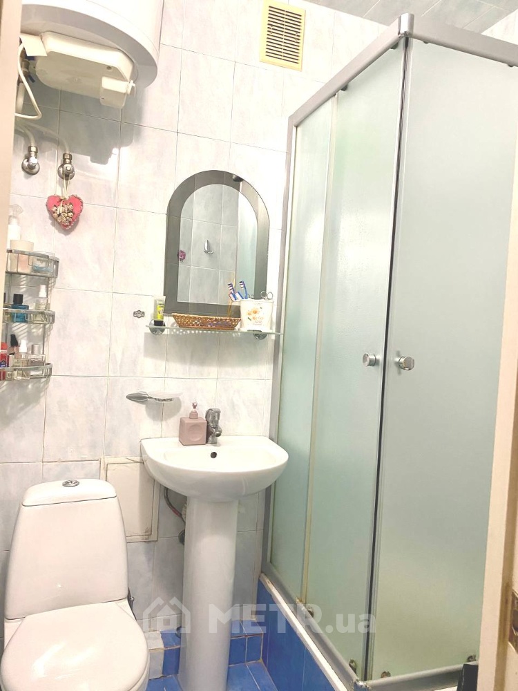 Фото квартиры, г. Одесса, ул. Космонавтов 28 (22592-13)