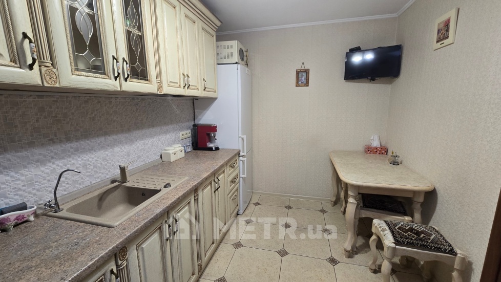 Фото квартиры, г. Одесса, ул. Среднефонтанская 4 (22597-14)