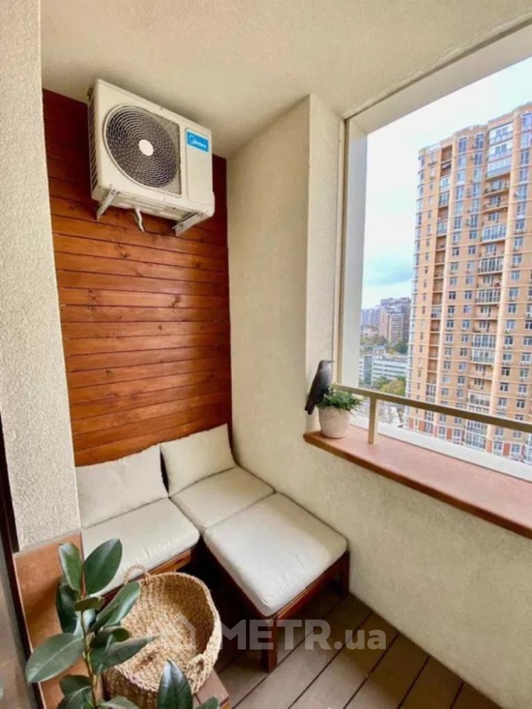 Фото квартиры, г. Одесса, Гагаринское Плато 5А (22603-5)