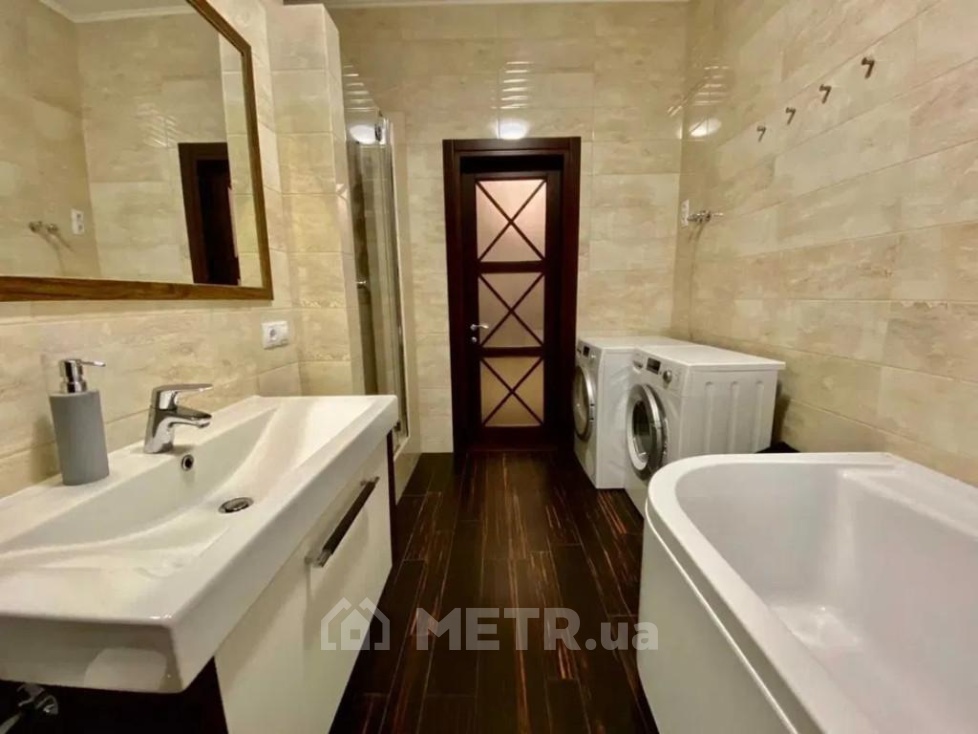 Фото квартиры, г. Одесса, Гагаринское Плато 5А (22603-8)