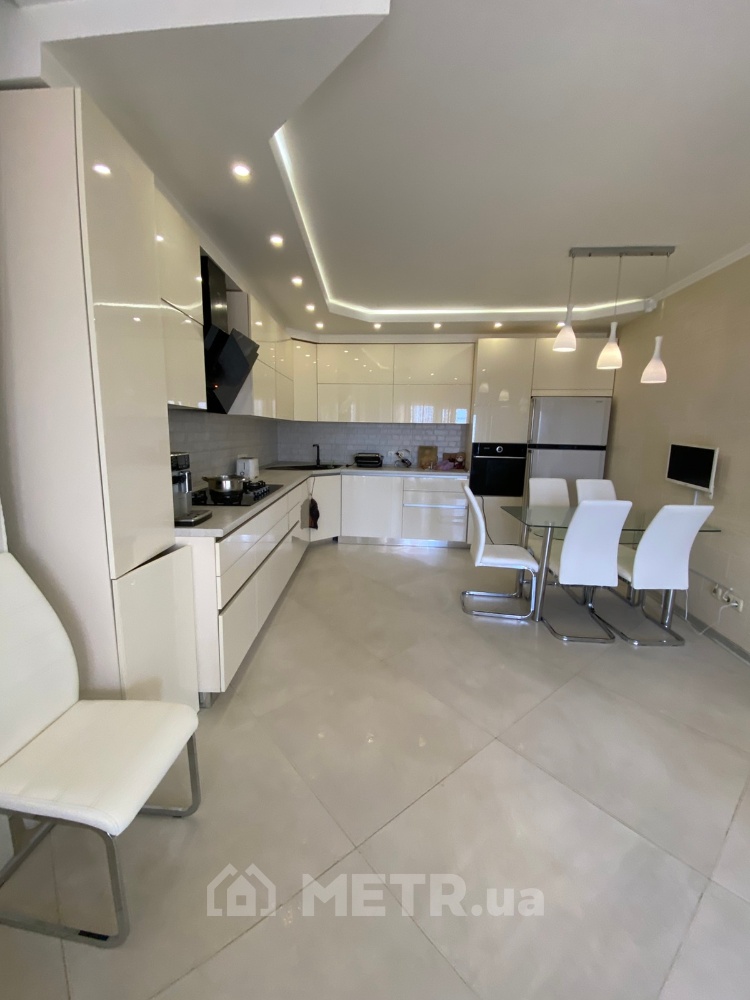 Фото дома, г. Одесса, ул. Василия Симоненко (22610-4)