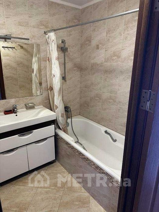 Фото квартиры, г. Черноморск, ул. Александрийская 4А (22646-7)