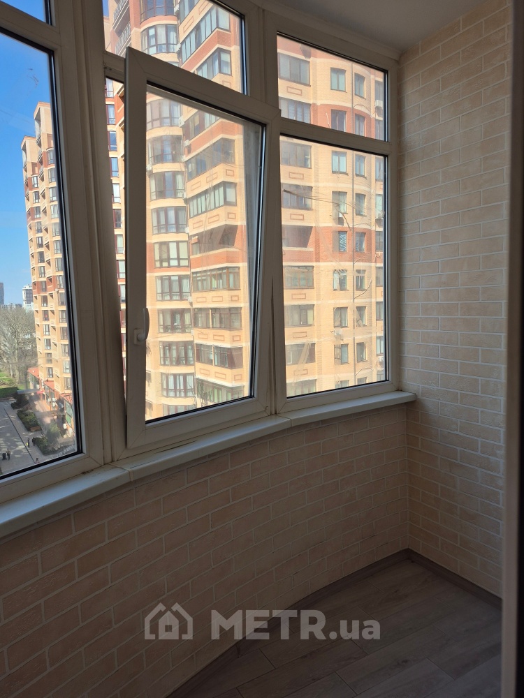 Фото квартиры, г. Одесса, ул. Маршала Говорова 8 (22571-14)