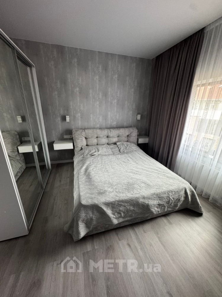 Фото дома, пгт Александровка, пер. Лунный 7 (22662-4)