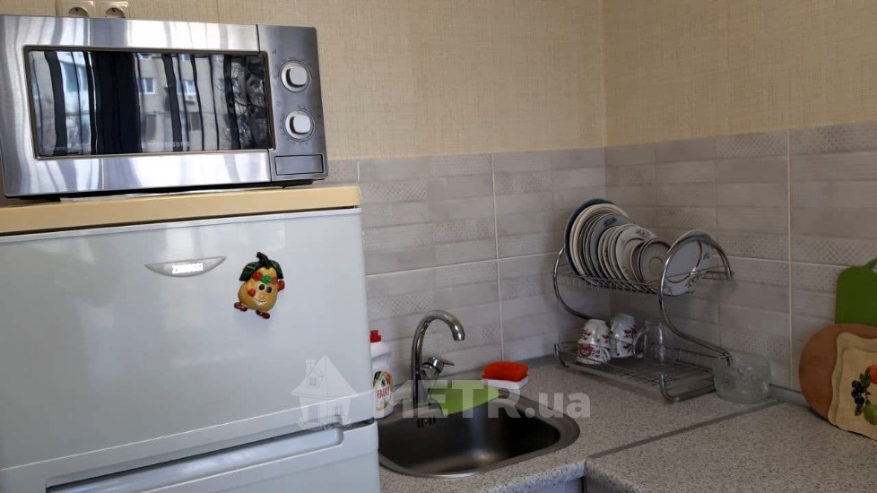 Фото квартиры, г. Черноморск, ул. Парковая 12 (8715-8)