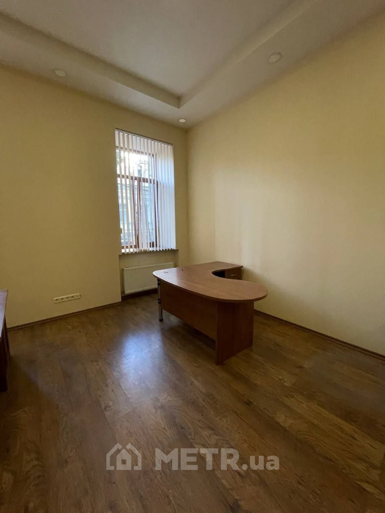 Фото квартиры, г. Одесса, ул. Канатная 4 (22703-4)