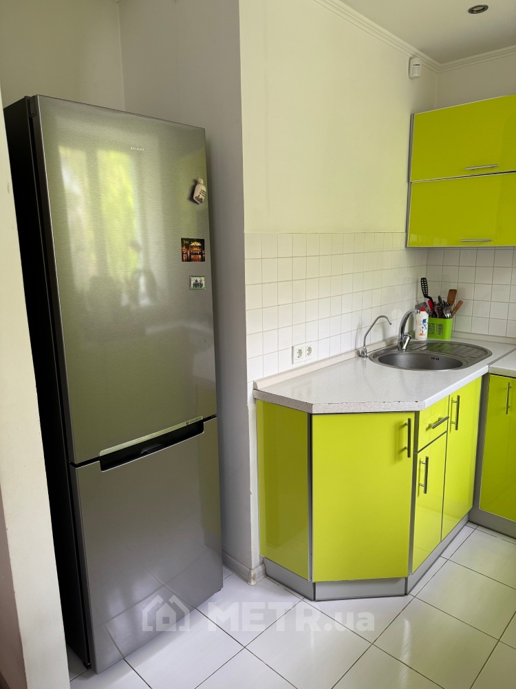 Фото квартиры, г. Черноморск, ул. Спортивная 12 (4282-3)