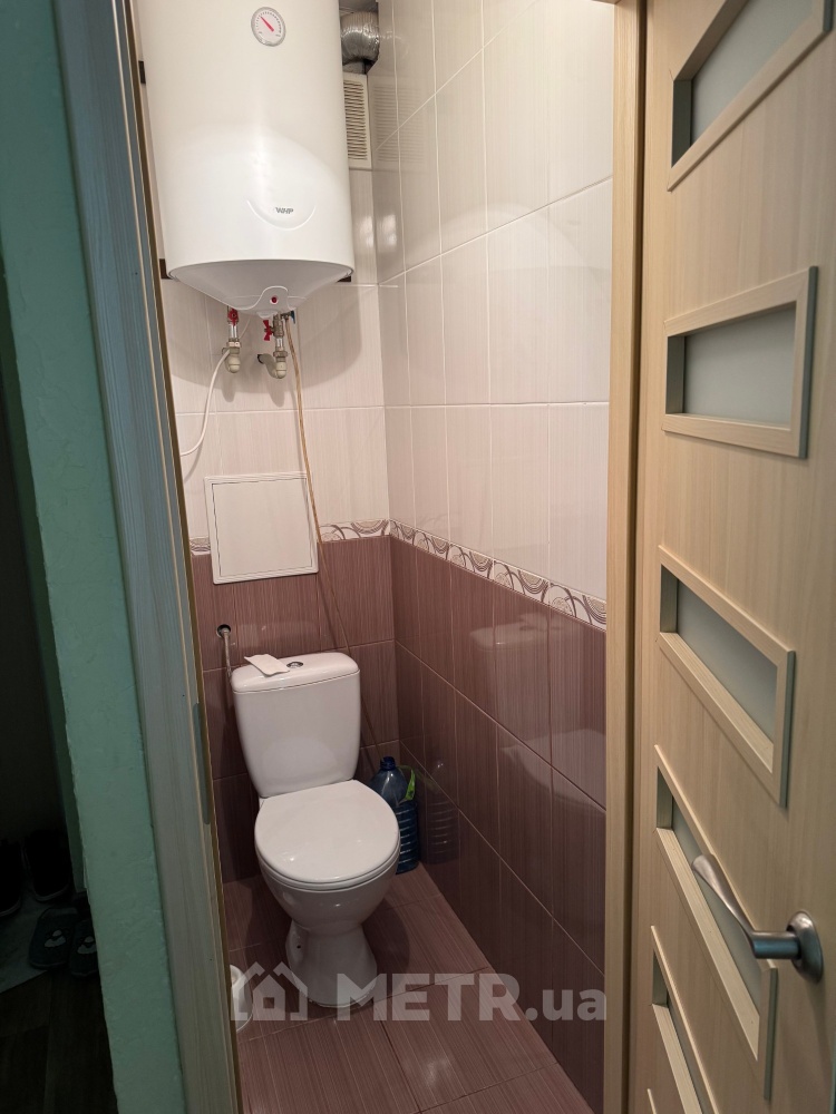 Фото квартиры, г. Черноморск, ул. Спортивная 12 (4282-10)