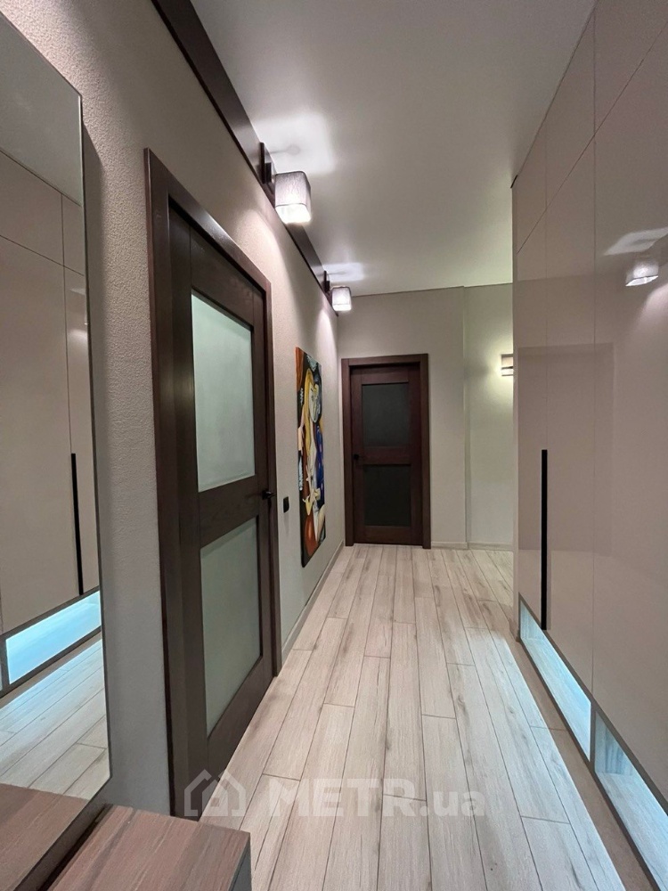 Фото квартиры, г. Одесса, ул. Генуэзская 1Е (22711-19)