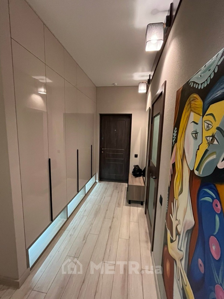 Фото квартиры, г. Одесса, ул. Генуэзская 1Е (22711-18)