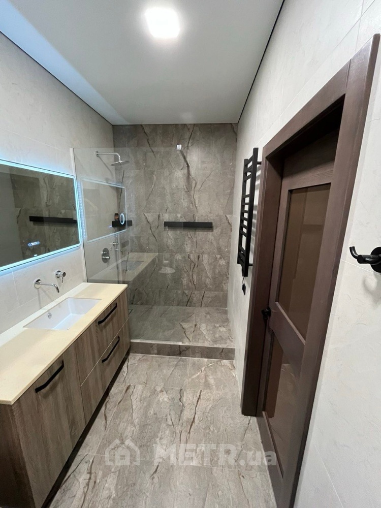 Фото квартиры, г. Одесса, ул. Генуэзская 1Е (22711-17)