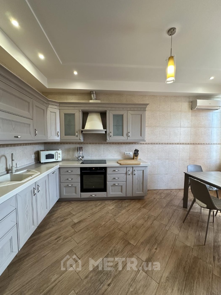 Фото квартиры, г. Одесса, ул. Академическая 20Б (22718-7)