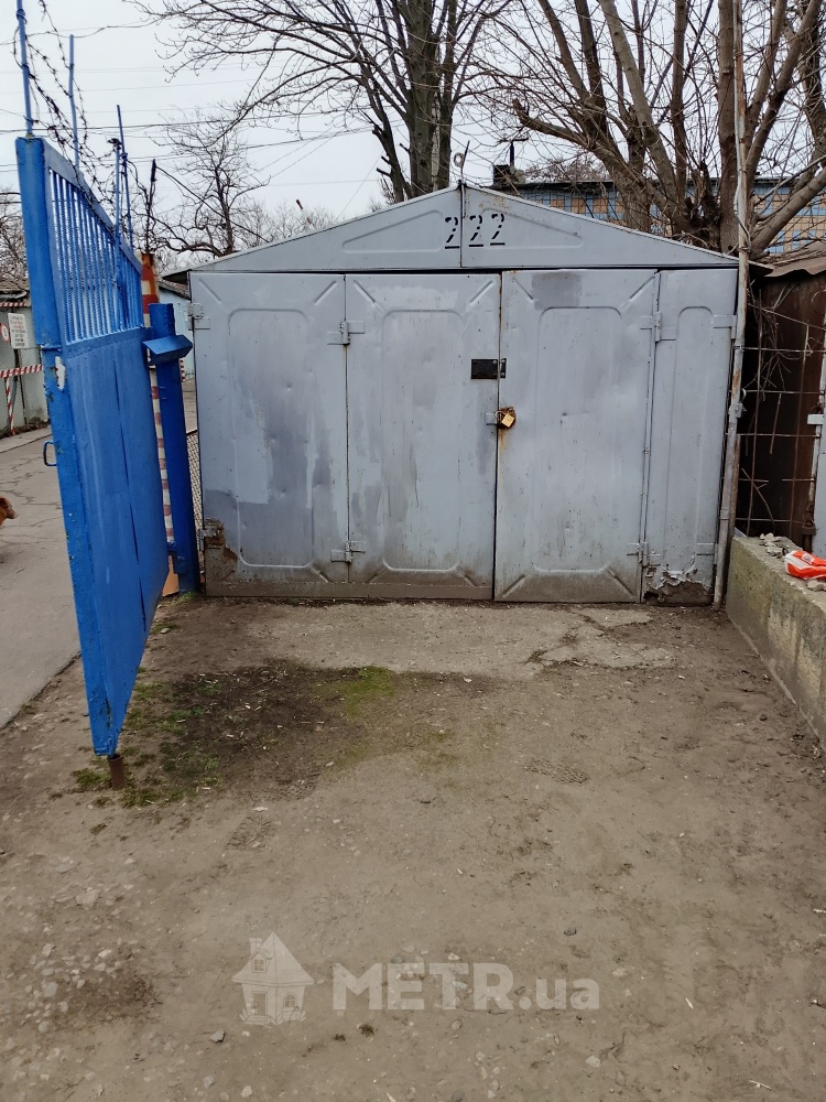 Фото металлического гаража, г. Одесса, Схід-1, проспект Небесной Сотни (22833-7)