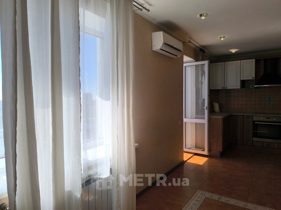 Фото квартиры, г. Одесса, ул. Семёна Палия 103 (22931-5)