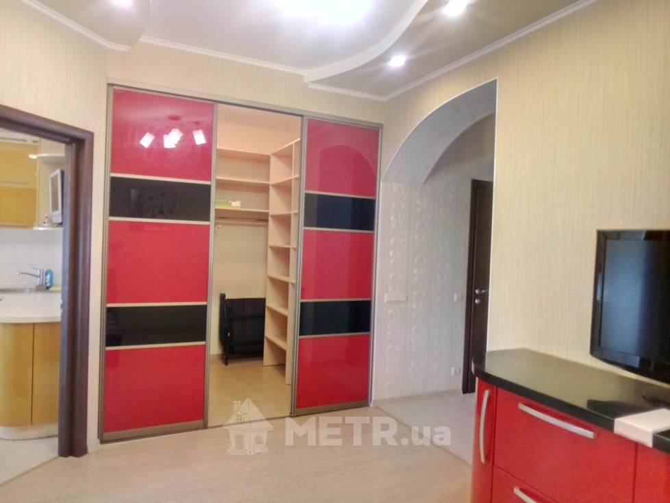 Фото квартиры, г. Черноморск, проспект Мира 8А (22527-6)