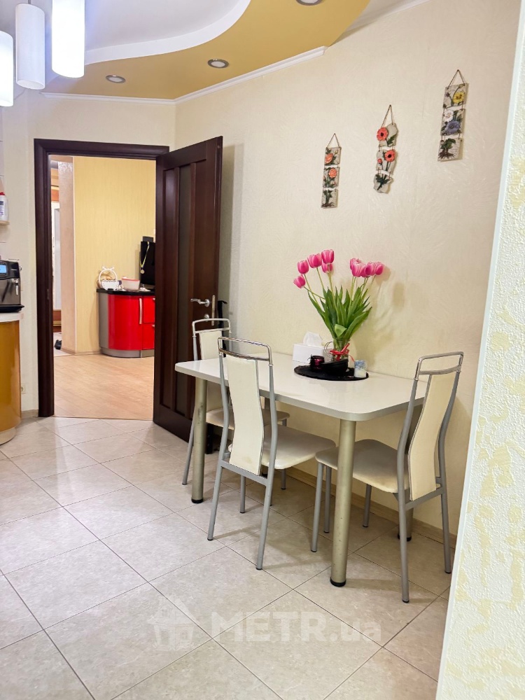 Фото квартиры, г. Черноморск, проспект Мира 8А (22527-10)