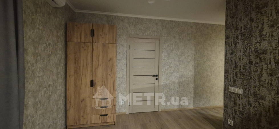 Фото квартиры, г. Одесса, ул. Романа Кармена 11 (22993-6)