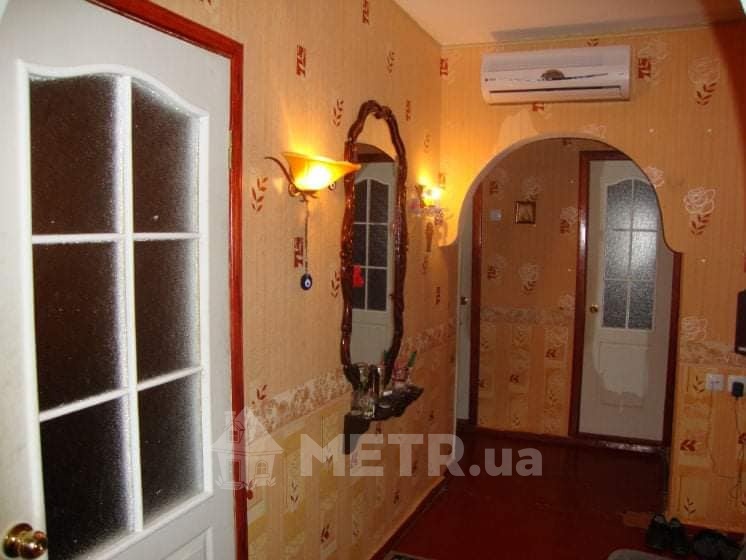 Фото квартиры, г. Черноморск, ул. Лазурная 1 (23028-3)