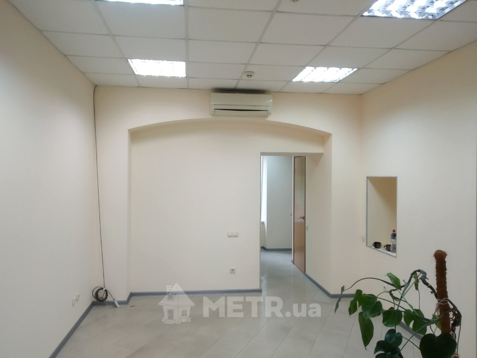 Фото коммерческой недвижимости, г. Одесса, ул. Малая Арнаутская 50 (23049-4)