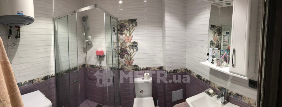 Фото квартиры, г. Черноморск, ул. Парковая 28 (23077-3)
