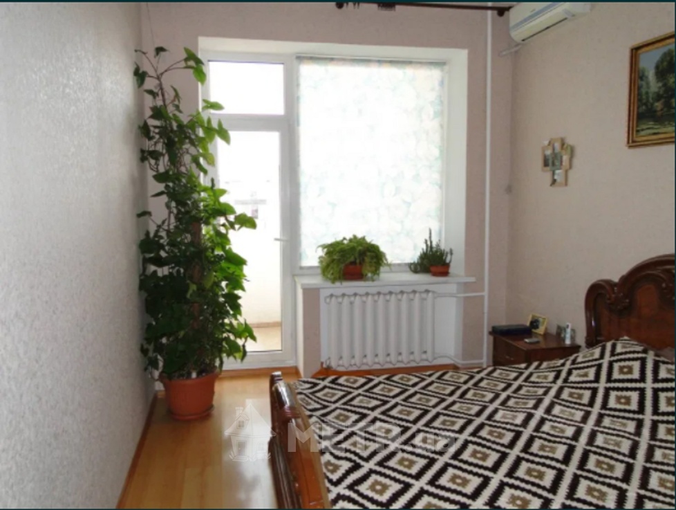 Фото квартиры, г. Одесса, ул. Тополевая 30 (23079-8)