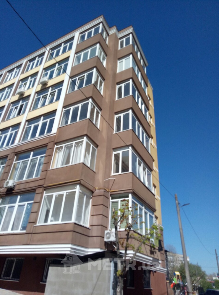Фото квартиры, г. Черноморск, ул. 1 Мая 1В (23127-9)