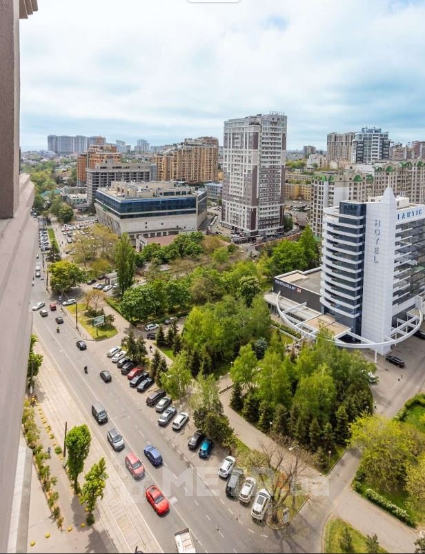 Фото квартиры, г. Одесса, ул. Генуэзская 1Е (23220-22)