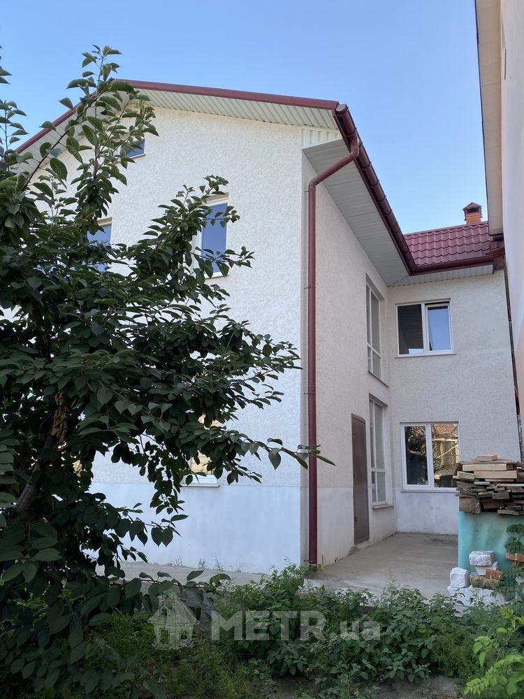 Фото дома, г. Одесса, ул. Толбухина 61 (23245-1)