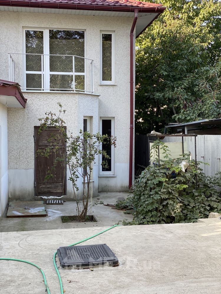 Фото дома, г. Одесса, ул. Толбухина 61 (23245-2)