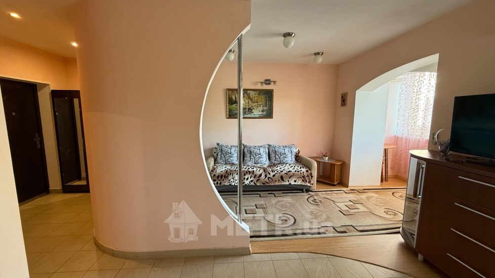 Фото квартиры, г. Черноморск, ул. 1 Мая 1Г (23269-2)