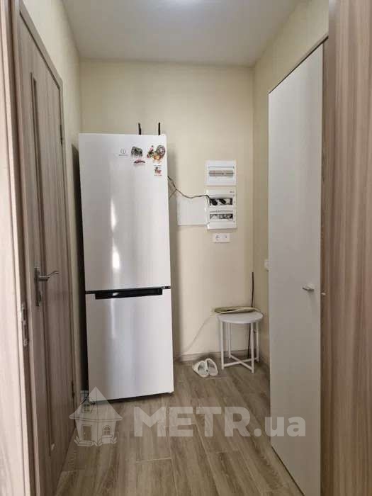 Фото квартиры, пгт Авангард, ул. Спрейса 15 (СТР) (23281-4)
