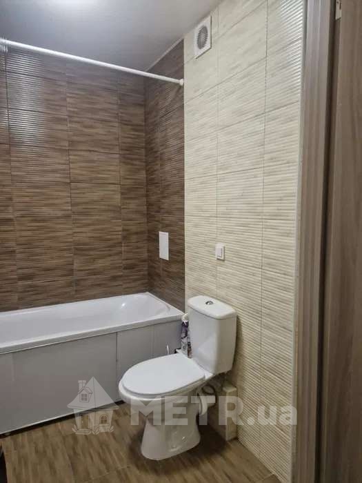 Фото квартиры, пгт Авангард, ул. Спрейса 15 (СТР) (23281-7)