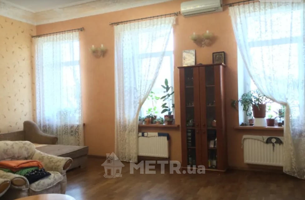 Фото квартиры, г. Одесса, ул. Успенская 27 (23282-10)