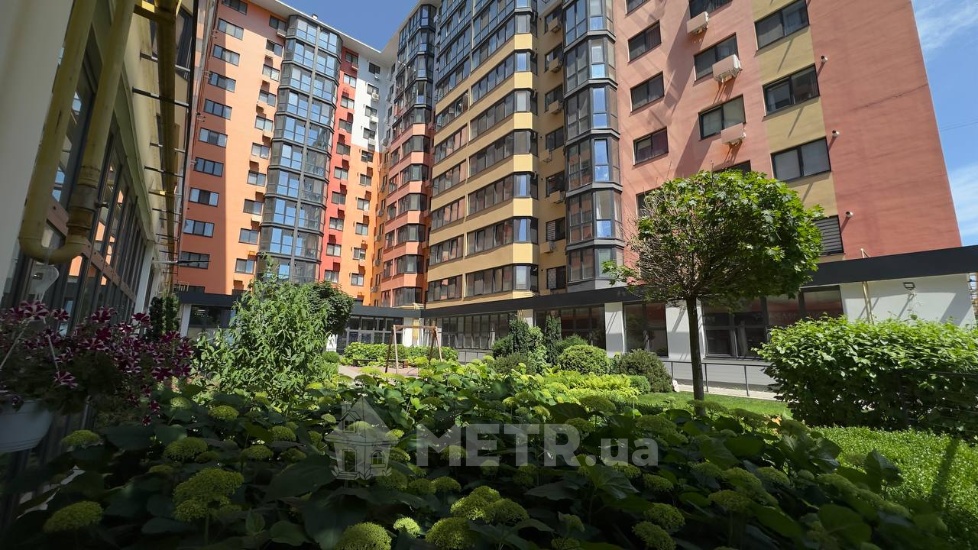 Фото квартири, м. Одеса, вул. Маршала Малиновського 18 (23068-25)
