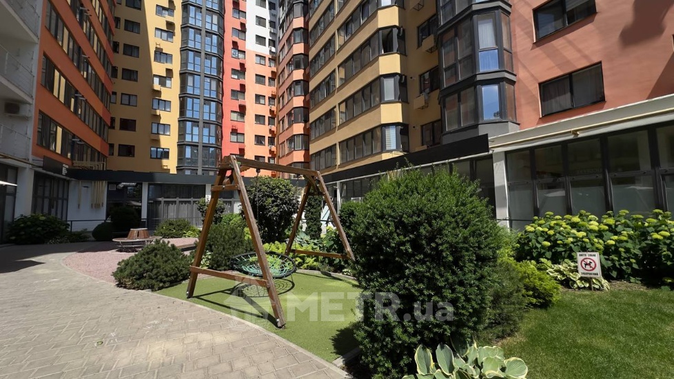 Фото квартири, м. Одеса, вул. Маршала Малиновського 18 (23068-26)