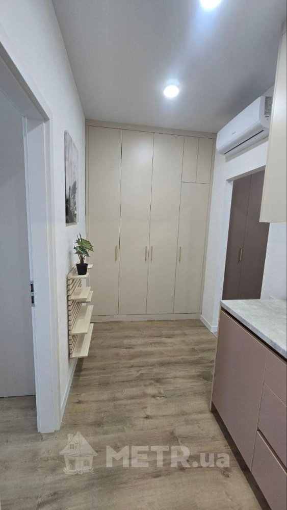 Фото квартиры, г. Одесса, ул. Краснова 1В (23294-12)