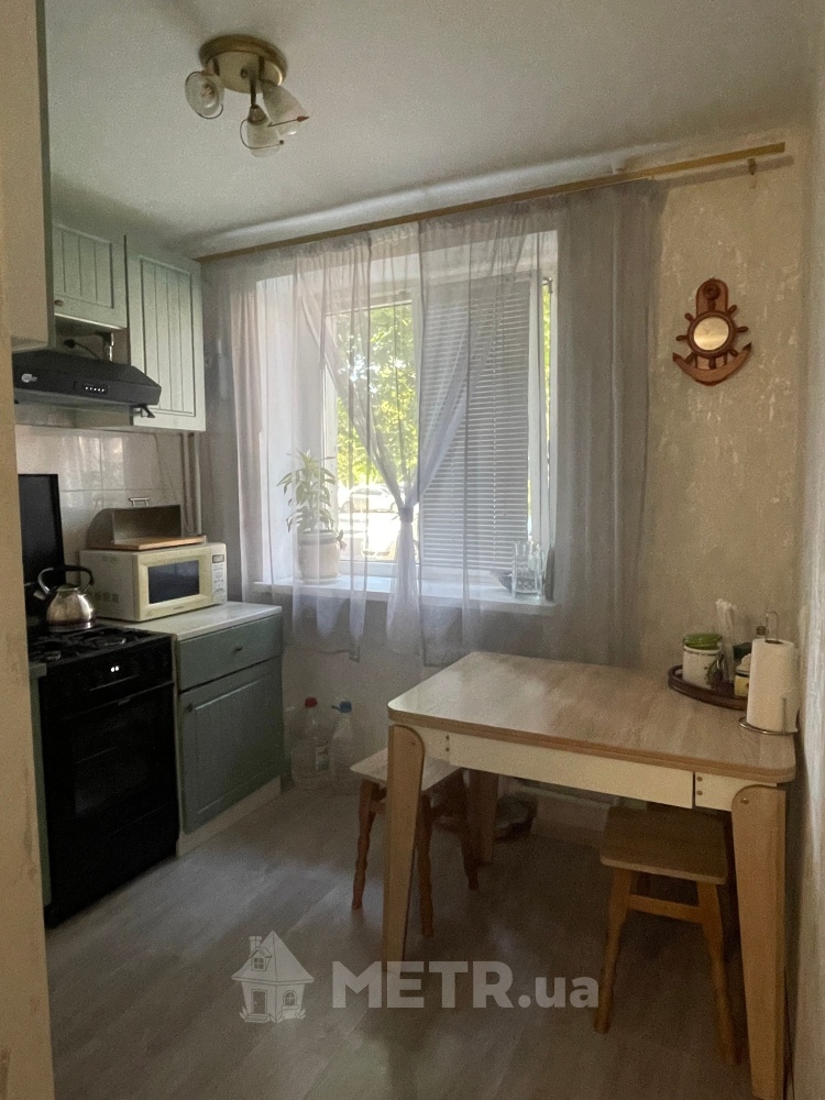 Фото квартиры, г. Черноморск, ул. Паркова 16 (23297-2)