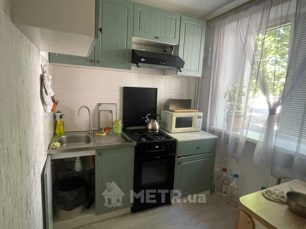 Фото квартиры, г. Черноморск, ул. Паркова 16 (23297-1)