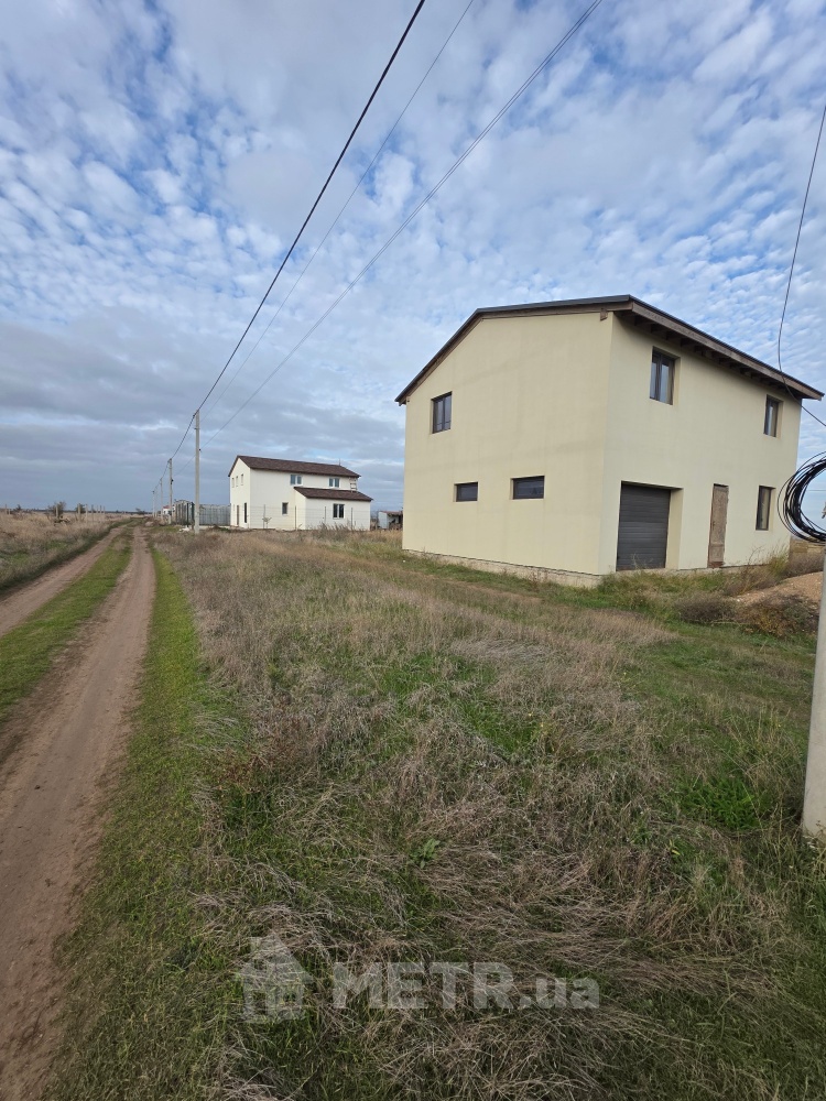 Фото дома, с. Фонтанка, ул. Перлина 26 (23305-3)