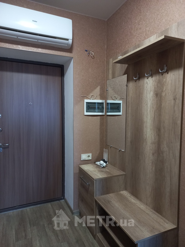 Фото квартиры, г. Черноморск, ул. Парковая 28 (23348-6)