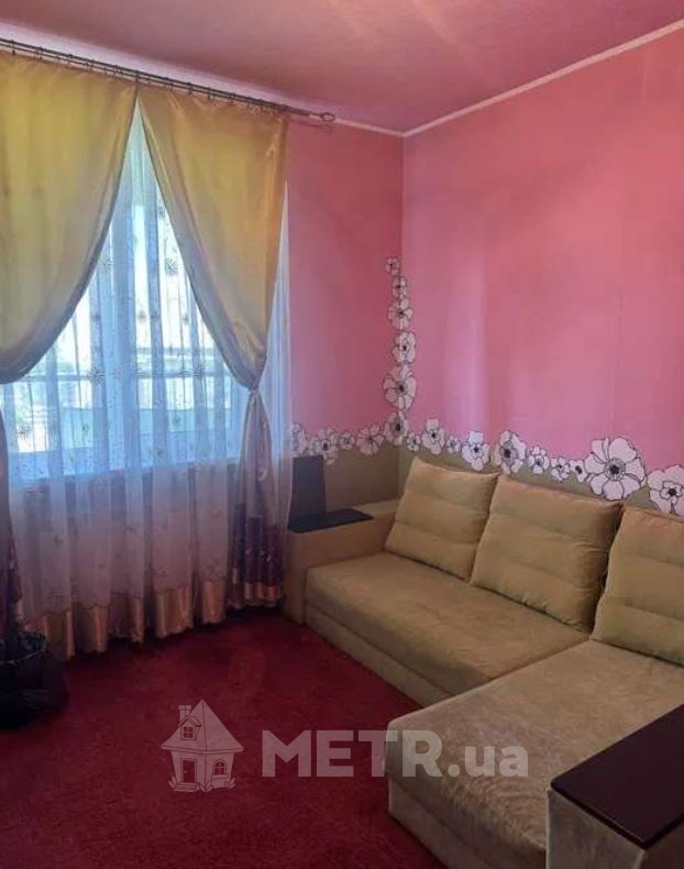 Фото дома, пгт Александровка, Дмитра Горбунова 28 (23359-4)