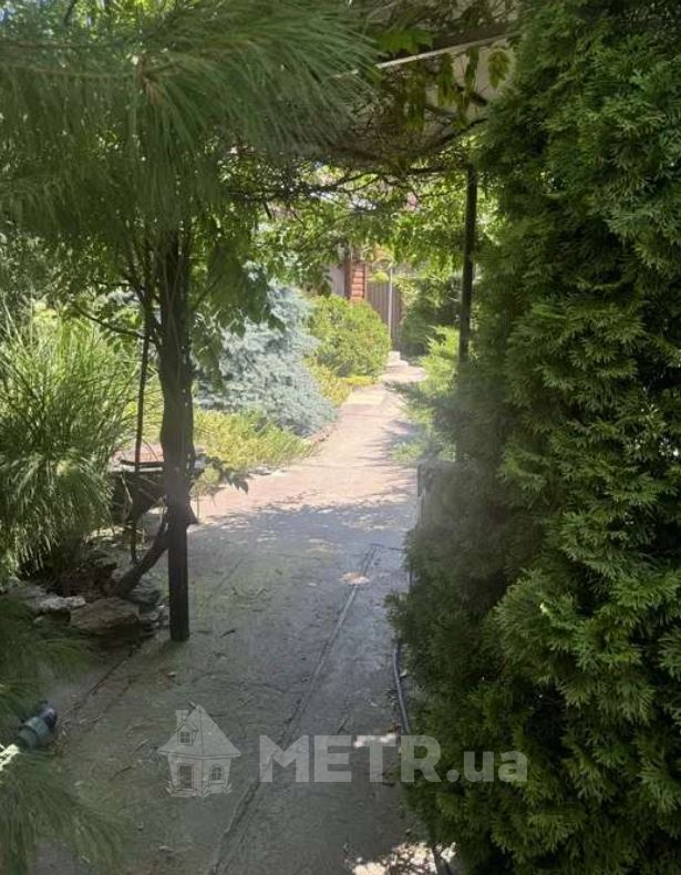 Фото дома, пгт Александровка, Дмитра Горбунова 28 (23359-18)