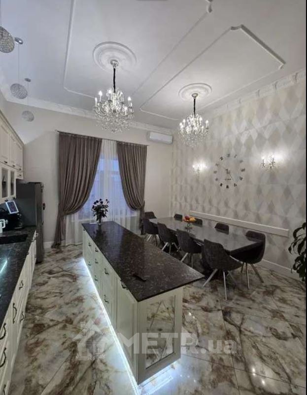Фото дома, г. Одесса, ул. Помаранчева (23363-8)