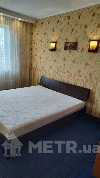 Фото квартиры, г. Черноморск, ул. Лазурная 1 (23028-2)