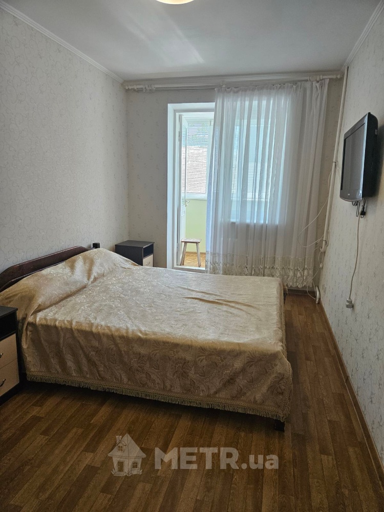 Фото квартиры, г. Черноморск, ул. Спортивная 10 (23368-1)