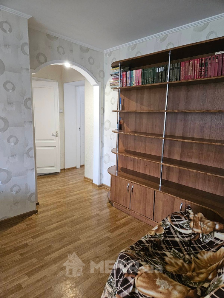 Фото квартиры, г. Черноморск, ул. Спортивная 10 (23368-4)